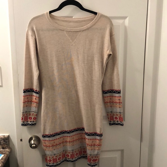 Light Sweater Dress - Picture 1 of 8